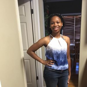 Meet your Posher, Andrea